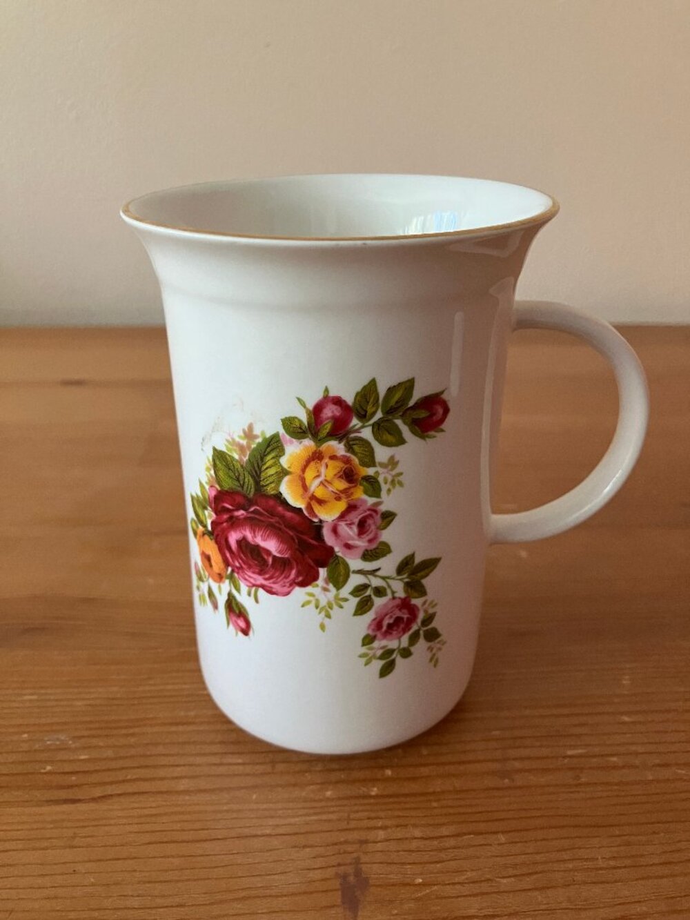 VTG ROYALE Staffordshire Fine Bone China Mug flared rim colorful bouquet roses